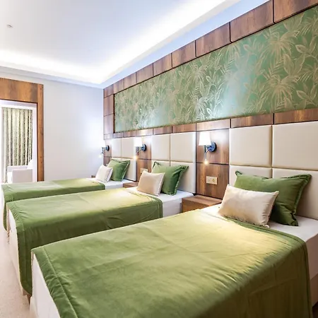 Mardy Ataturk Airport Szálloda