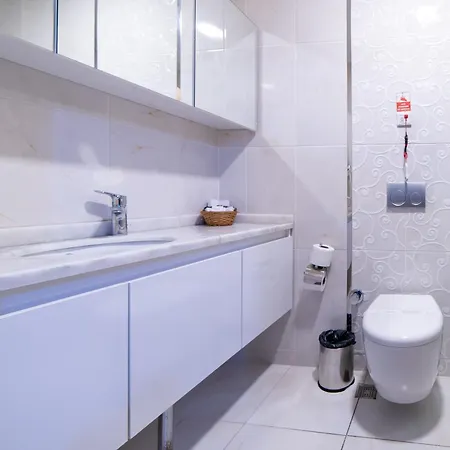 Mardy Ataturk Airport Istanbul