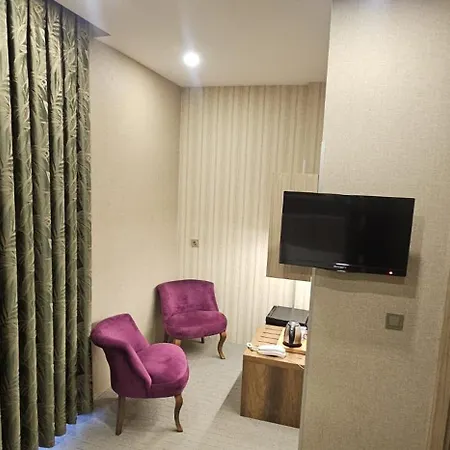 Mardy Hotel 3*