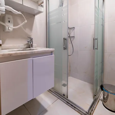 Mardy Ataturk Airport Hotell Istanbul