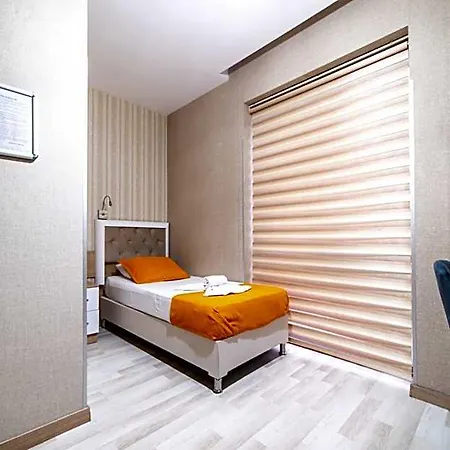 Mardy Ataturk Airport Otel 3*
