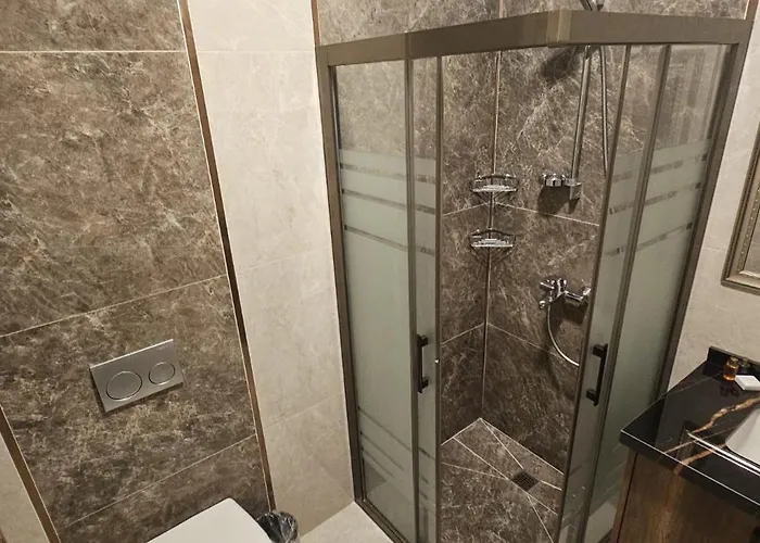 Mardy Ataturk Airport 3*